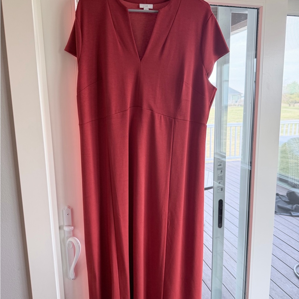 J. Jill Scoop V-Neck Maxi Dress in Deep Rust - Picture 2 of 4